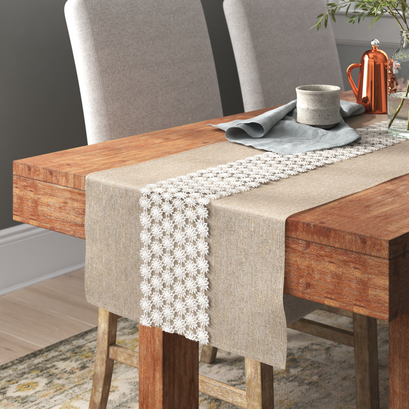 Chemin de table Herren, 16 po x 72 po