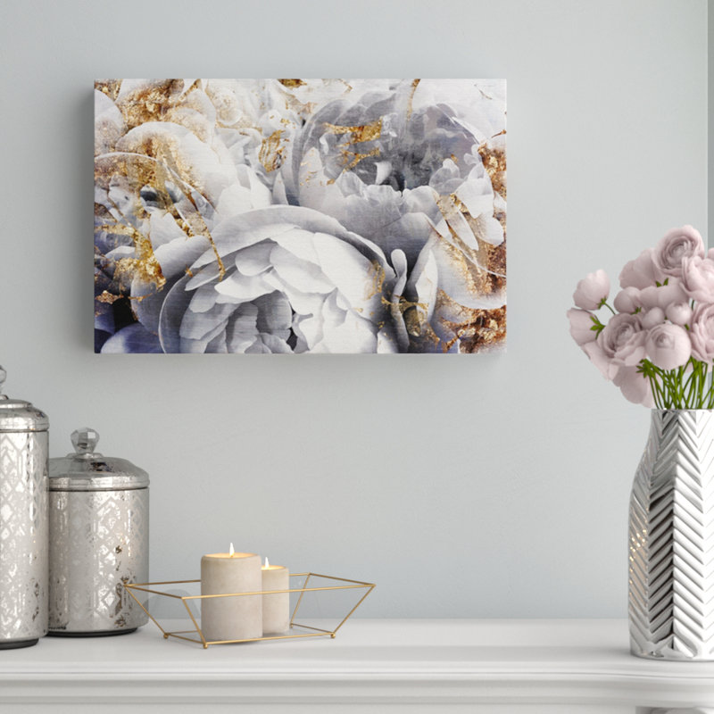 « Her Peony Garden » - impression d'art graphique, 20 po x 30 p, Toile