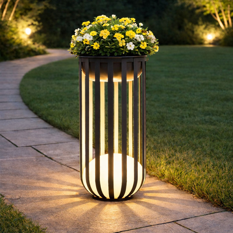 Integrated LED Outdoor Floor Lamp, Large