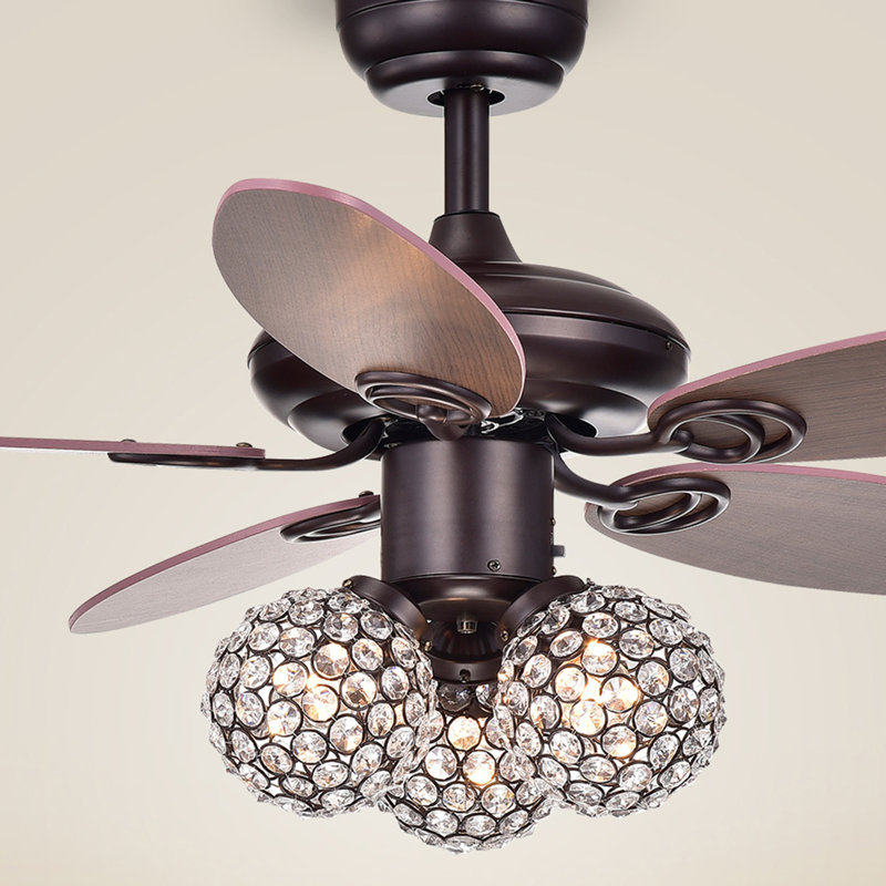 Ventilateur de plafond à 5 pales de 42 po avec télécommande et ensemble d'éclairage inclus Rosevale