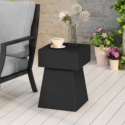 Table d'appoint AESOP