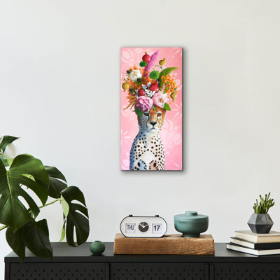  «Serious Cheetah» par Heather Gauthier, art mural en verre acrylique, 12 po x 24 po
