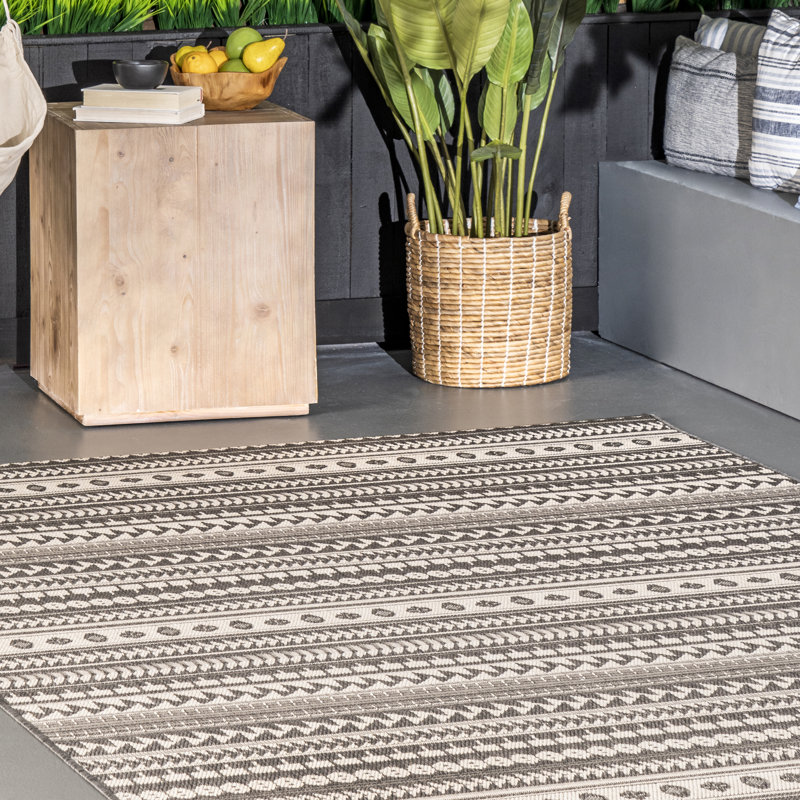 Tapis gris Acantha, Rectangle 5 pi 3 po x 7 pi 6 po