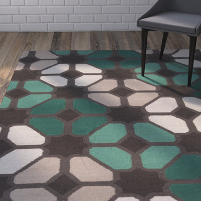 Tapis vert / brun en laine tissé à la main Araliya