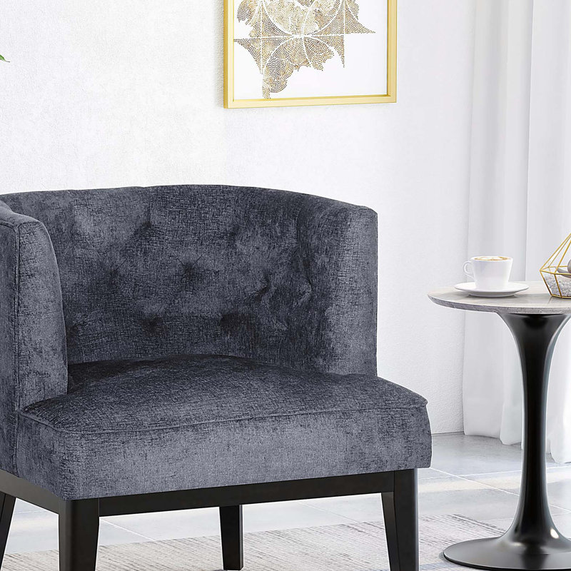 ACCENT CHAIR