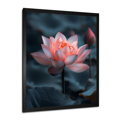 Serenity Glass Lotus I - Lotus Wall Art