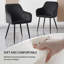 Chaise rembourrée en velours avec accoudoirs-311553828