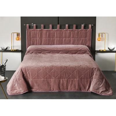 Weaubleau Polyester Solid Colour Bedspread