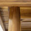 Table de salle à manger d'extérieur en bois d'acacia durable et conception à lattes classique pour les rassemblements de patio
