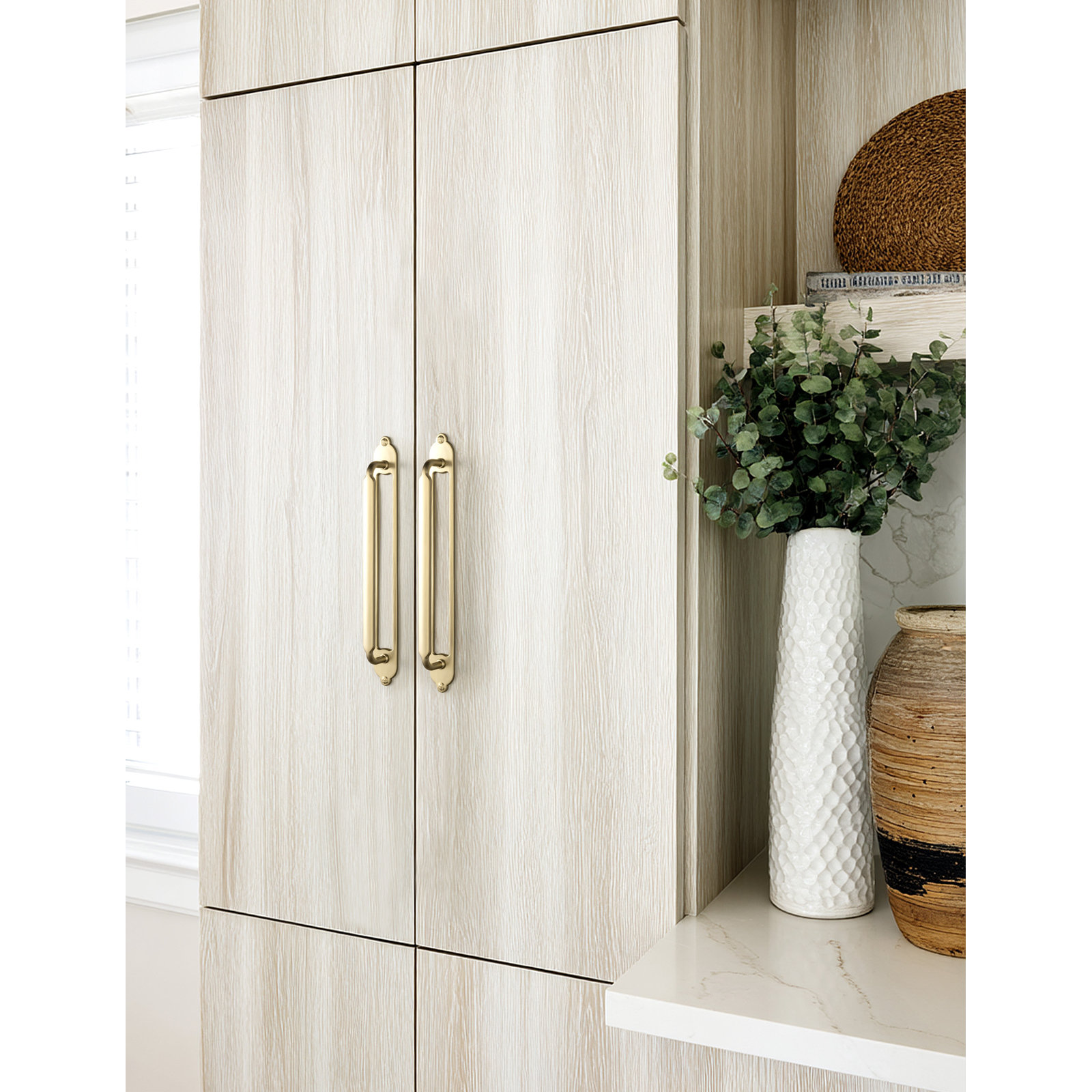 Classical Bar Appliance Pull, 7 3/5", Champagne Bronze