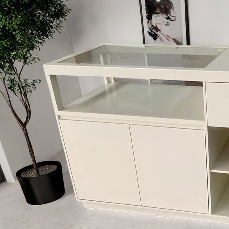 Vitrine moderne et minimaliste, H 35,43 po x l 55,11 po x P 23,62 po