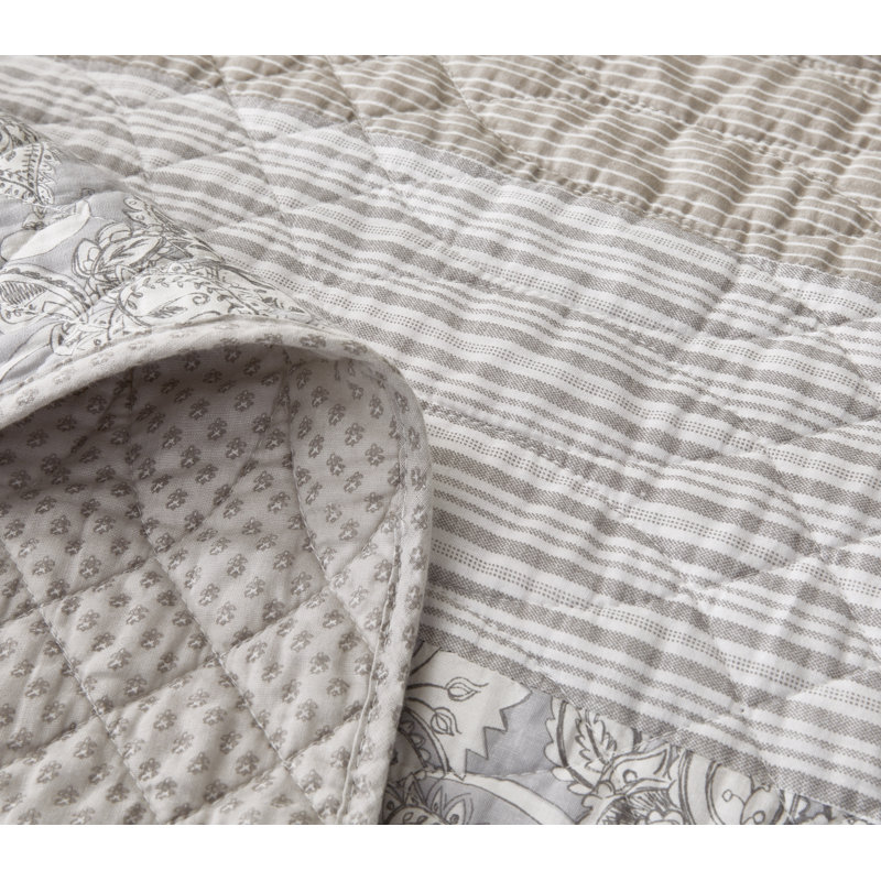 Robyn Cotton Patchwork Reversible Quilt Set, Queen Quilt + 2 Standard Shams