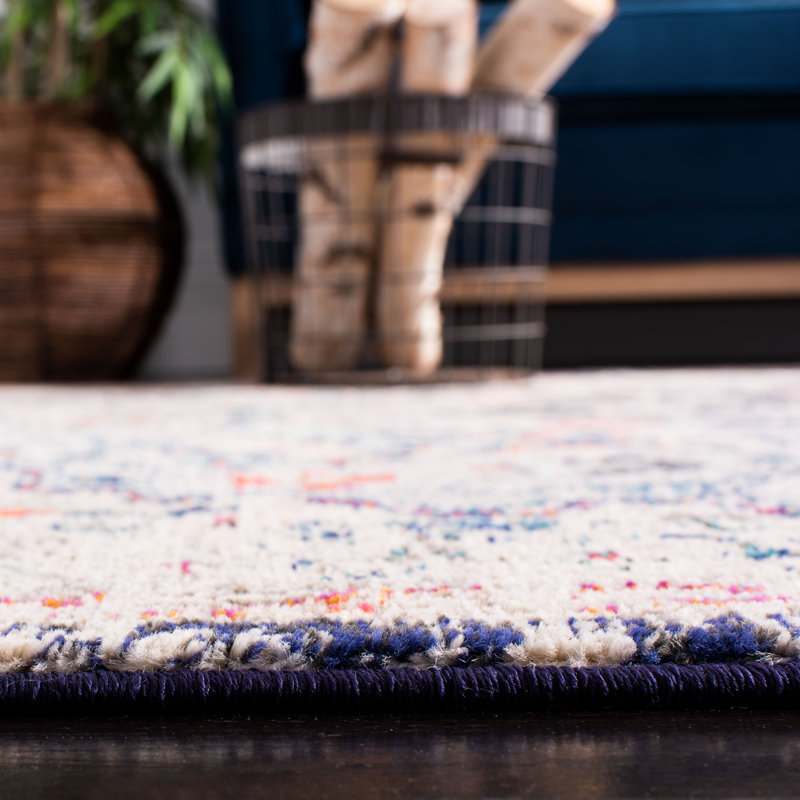 Felty Oriental Beige Area Rug, Round 5'