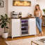 Armoire-bar moderne cannelée de 53,2 po avec réfrigérateur et rangement pour le vin-783465214