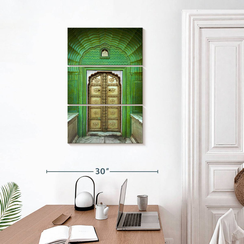 Porte indienne ornée, H 32 po x l 20 po