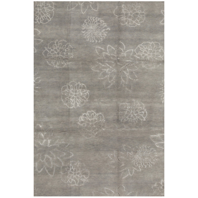 Himalayan Floral Area Rug in Gray
