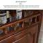 Vitrines en bois massif brun noisette