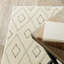 Tapis géométrique Ivoire/sable Copley-209474232