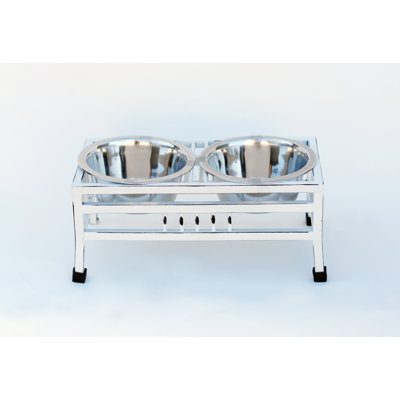 Loesch Anti-Skid Elevated Feeder