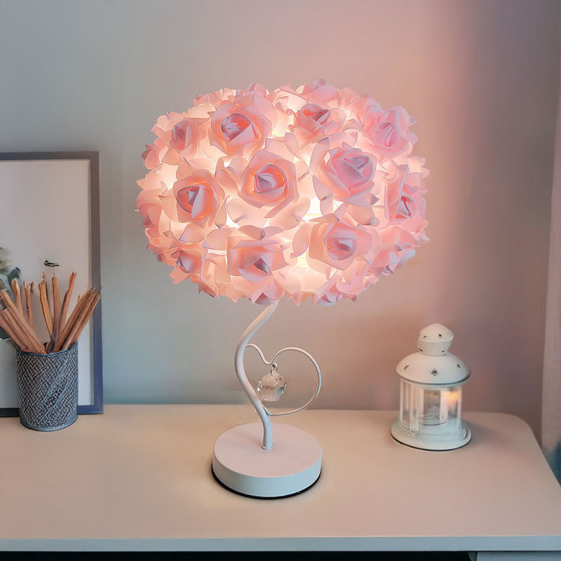 Autaugaville Metal Table Lamp