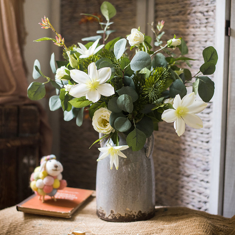 Mixed Assortment Arrangement