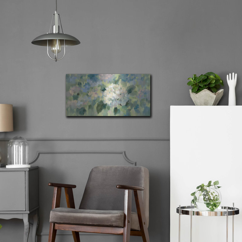 «Hydrangea Mosaic» par Silvia Vassileva, H 12 po x l 24 po