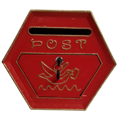 Noisette Wall Mounted Post Box