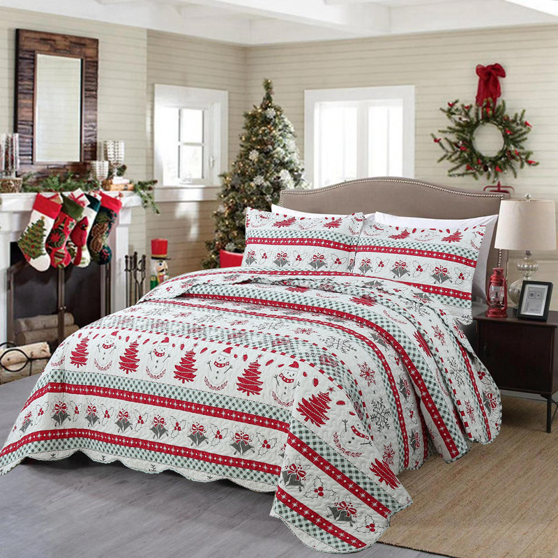 King Red Reversible Microfiber Christmas Quilt Set
