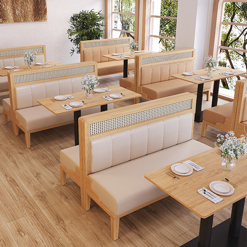 Banc de restaurant moderne et simple, Blanc cassé