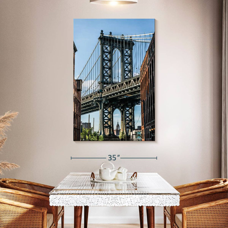 Lilie Manhattan Bridge Focus, 30" H x 20" W