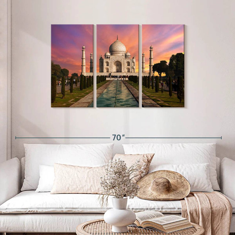 Lever de soleil au Taj Mahal, H 28 po x l 45 po