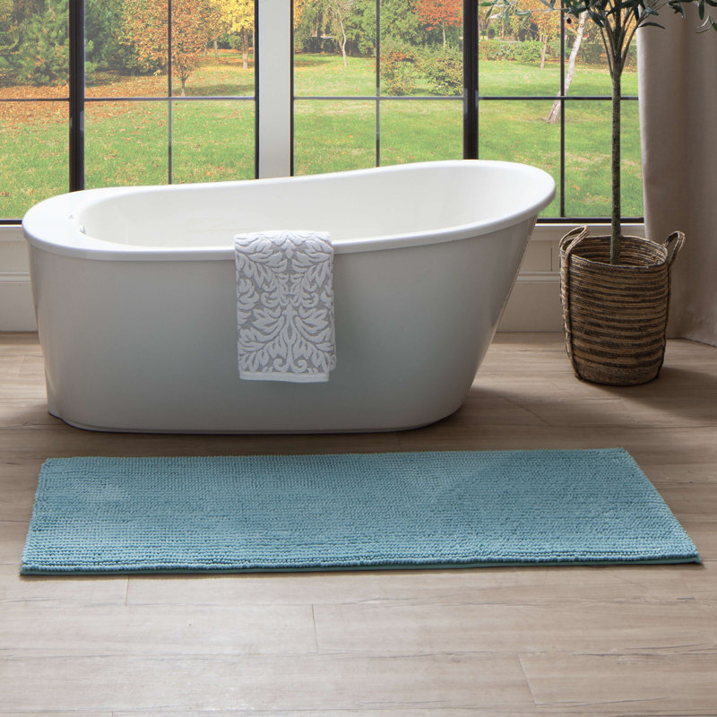 Tapis pour salle de bain Wagnon, L 24 po x L 60 po, Glacier