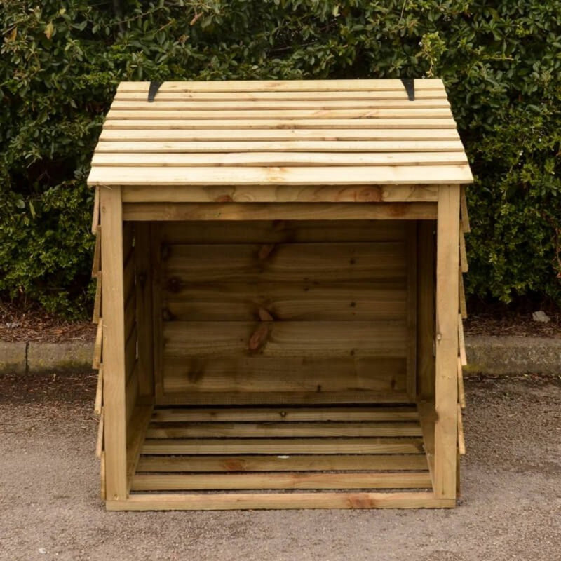 600cm W x 580.64cm D Wood Log Store