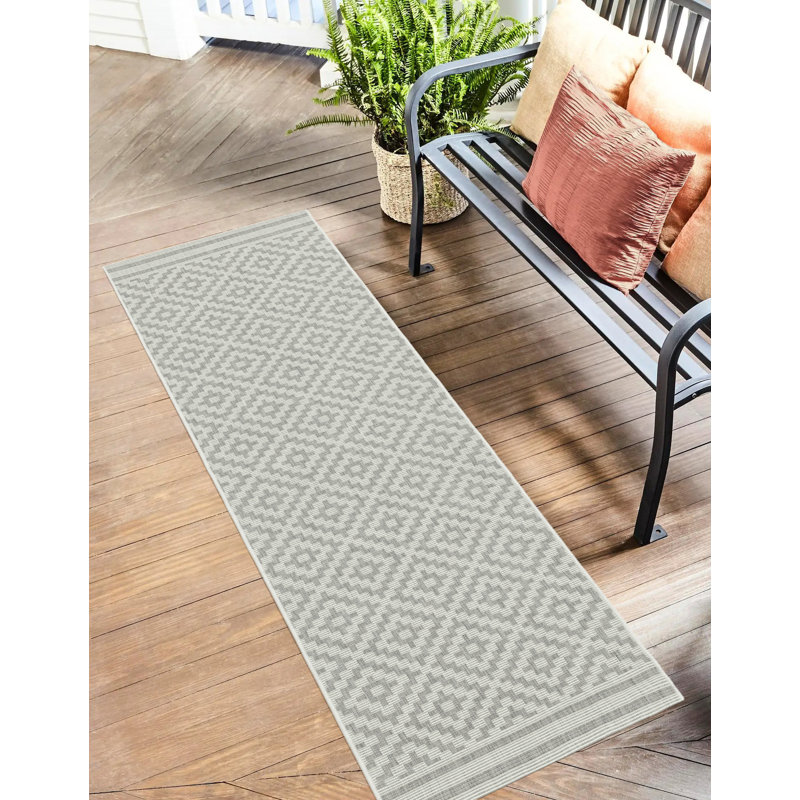 Aaima Geometric Indoor / Outdoor Area Rug, Runner 66 x 240cm