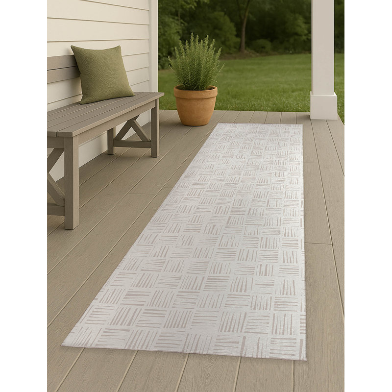 Lash Locked Non-Slip Outdoor Rug, Runner 2'6" x 8'