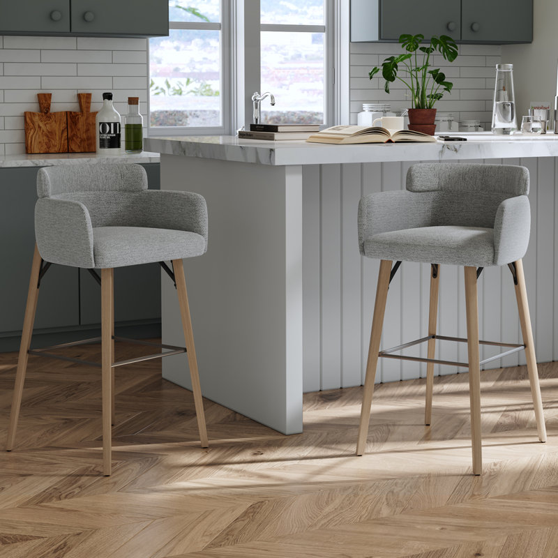 Tabouret 30 "H avec structure en bois massif et siège en mousse, Gris