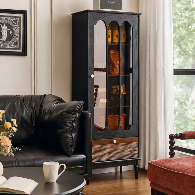Vitrines en bois massif noir et verre