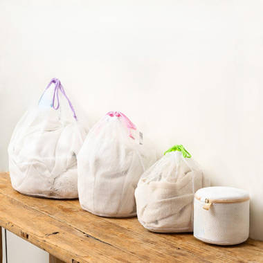 Rebrilliant Wash Bags / Lingerie Bags