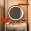 Bureau de coiffeuse 3 en 1 avec miroir éclairé, station de charge utile, 2 tiroirs et espace de rangement ouvert, tabouret rembourré, miroir jaune et coiffeuse compacte