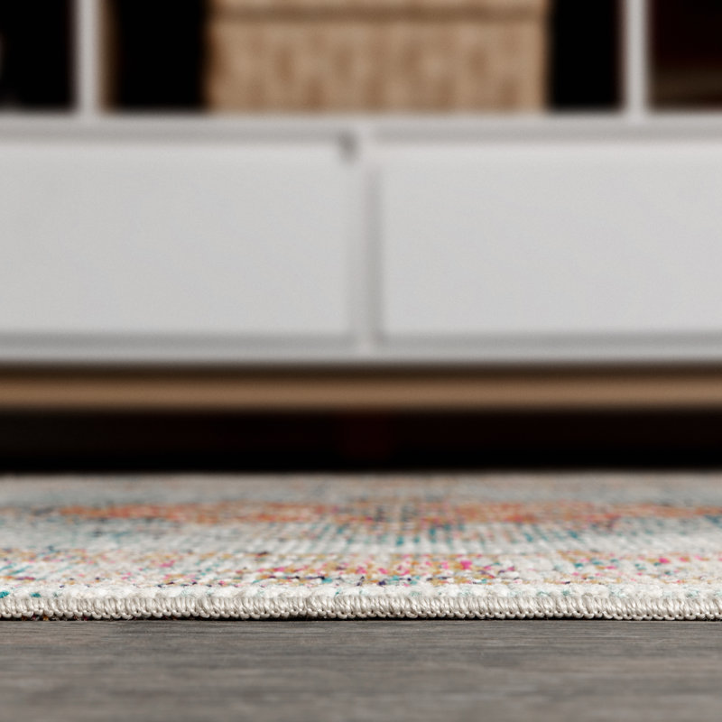 Stewartville Vintage Medallion Coral/Turquoise Rug, Rectangle 4' x 6'