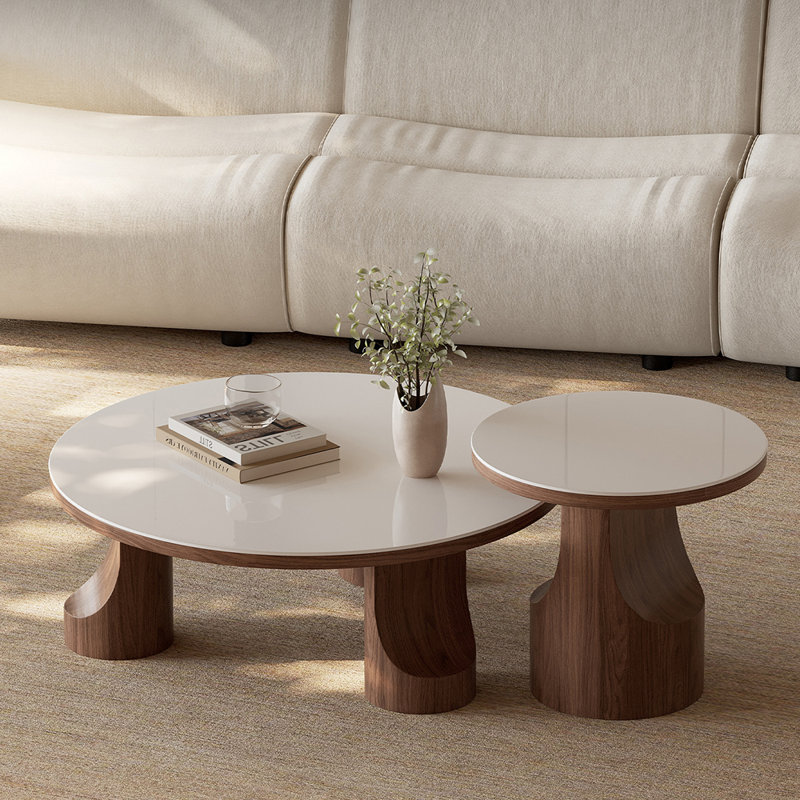 Table à thé de style italien.