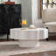Table basse festonnée à finition blanche pour des espaces de vie élégants, design minimaliste à bord ondulé