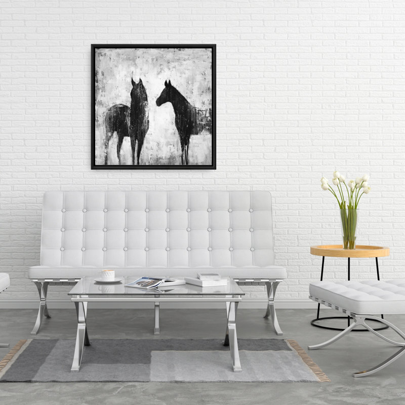 "Chevaux noirs et blancs"