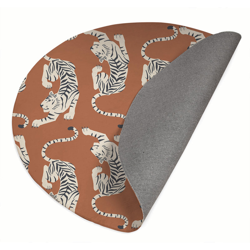 Hey Tiger Outdoor Rug, Round 5'