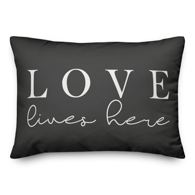  Coussin Love Lives Here