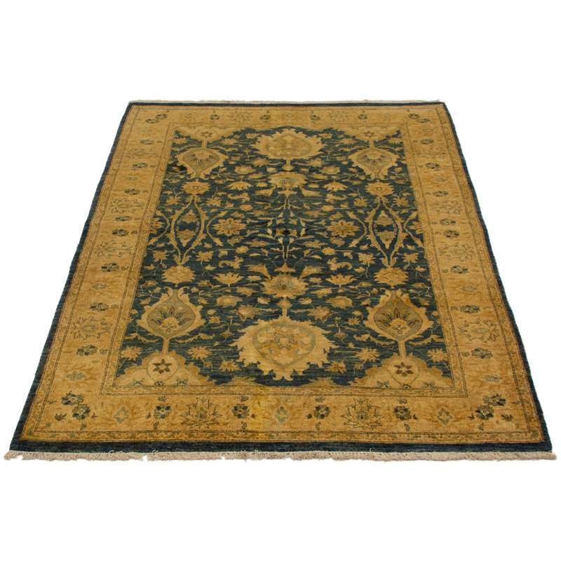 Tapis unique en laine noué à la main bleu foncé des années 2010 de 6 pi 2 po x 9 pi 3 po Chobi de Pudlo
