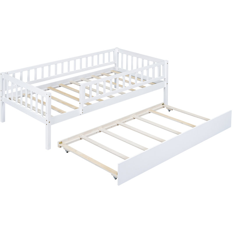 Lit de jour blanc avec couchette et barrière de sécurité - stable, sans sommier et en construction pour une tranquillité d'esprit