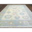 Tapis surdimensionné en laine noué à la main ivoire de 12 pi x 14 pi 7 po Angora Oushak 686