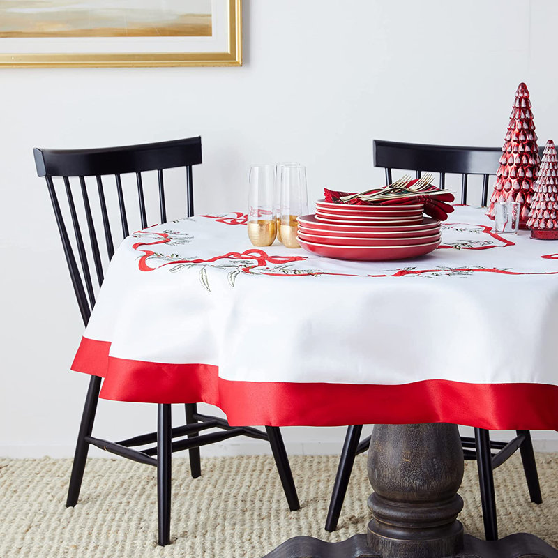 Merlyn Embroidered Leaves and Bows Tablecloth