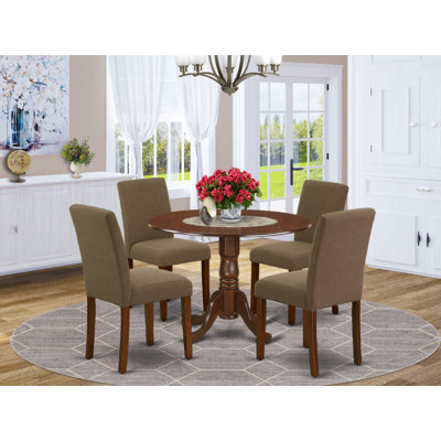 L'ensemble 5 pièces de table et chaises de cuisine comprend une table de salle à manger ronde avec Dropleaf et 4 chaises de salle à manger Parson en tissu de café, 42 x 42 pouces, acajou